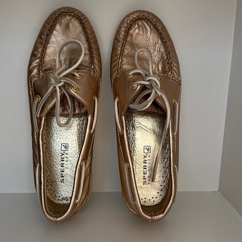 Women's Gold Cup Rose Gold Sperry Boat Shoe